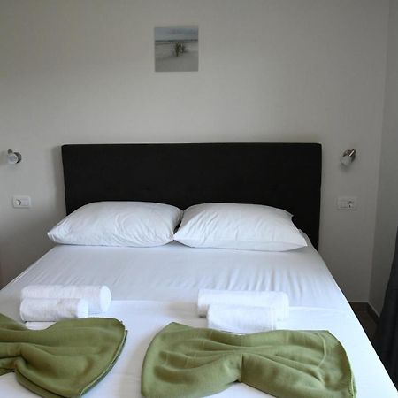 Sagena Rooms Rogotin Exterior foto